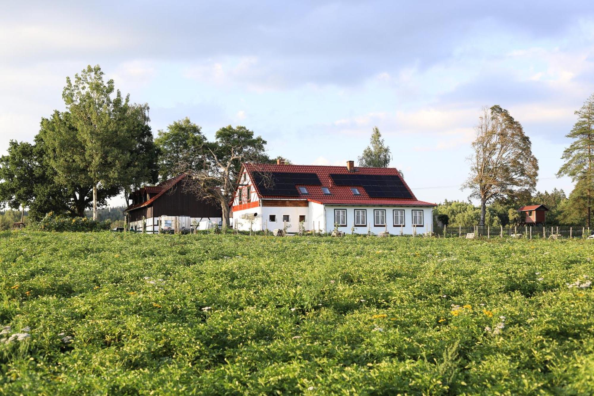 Penzion Na Gruntu Lipná Esterno foto
